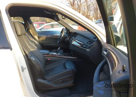 2013 BMW X5 xDrive35I/xDrive35I Premium/xDrive35I Sport Activity из США, поврежденный, VIN 5UXZV4C58D0E08101